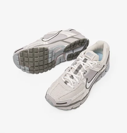 Кросівки чоловічі Nike Zoom Vomero 5 Se Beige FZ3653-104