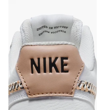 Кроссовки женские Nike Court Vision Low Next Nature United WomenS Shoes White FN7323-100