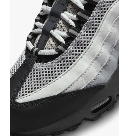 Кроссовки женские Nike Air Max 95 Lx WomenS Shoes Grey DV5581-001