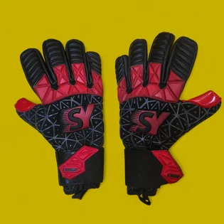 Перчатки вратарские унисекс Synergy Synergy Influence Red 24 Red/Black SY2515
