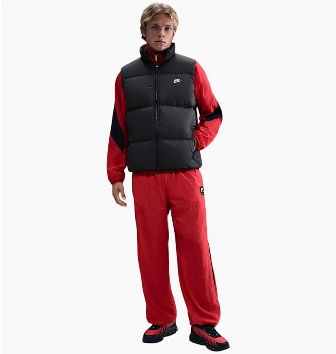 Жилетка мужская Nike Club Puffer Black IB2977-010