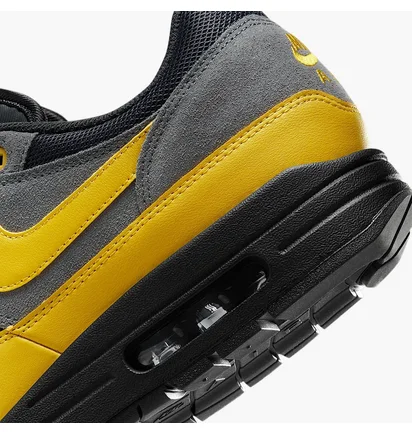 Кроссовки мужские Nike Air Max 1 Ess Grey/Yellow FZ5808-014