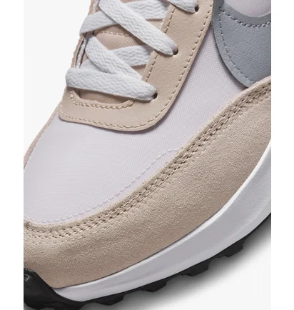 Кросівки жіночі Nike Waffle Debut Beige Dh9523-603