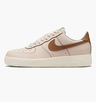 Кросівки чоловічі Nike Air Force 1 07 MenS Shoes Beige IB8865-221