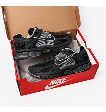 Кроссовки унисекс Nike Zoom Vomero 5 Black HF1553-006
