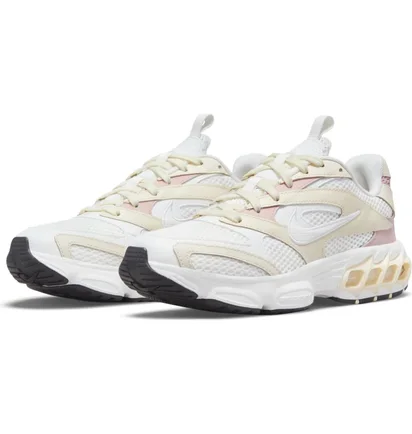Кросівки жіночі Nike Zoom Air Fire Beige CW3876-103