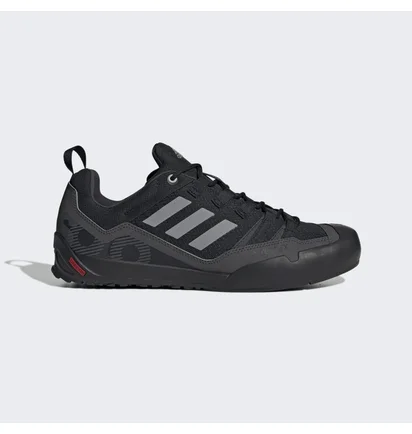 Кроссовки унисекс Adidas Terrex Swift Solo Approach Shoes Black Gz0331