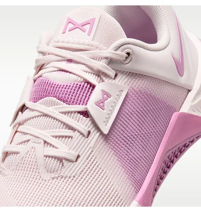 Кроссовки женские Nike W Metcon 10 Pink HQ2620-610
