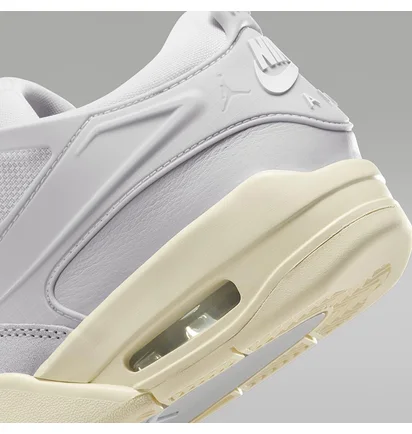 Кроссовки женские Air Jordan 4 Rm Violet FQ7940-001