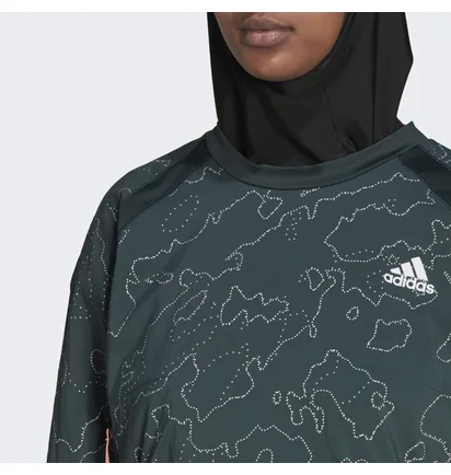 Худи женское Adidas X-City Running Crewneck Jacket Green Hc6323