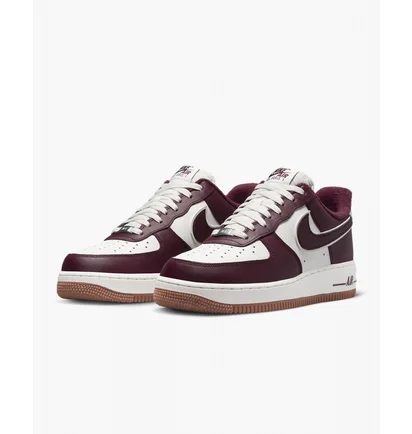 Кросівки чоловічі Nike Air Force 1 07 Lv8 Se Varsity Casual Shoes Bordo/White Dq7659-102