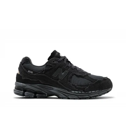 Кроссовки мужские New Balance 2002R Black M2002RDB