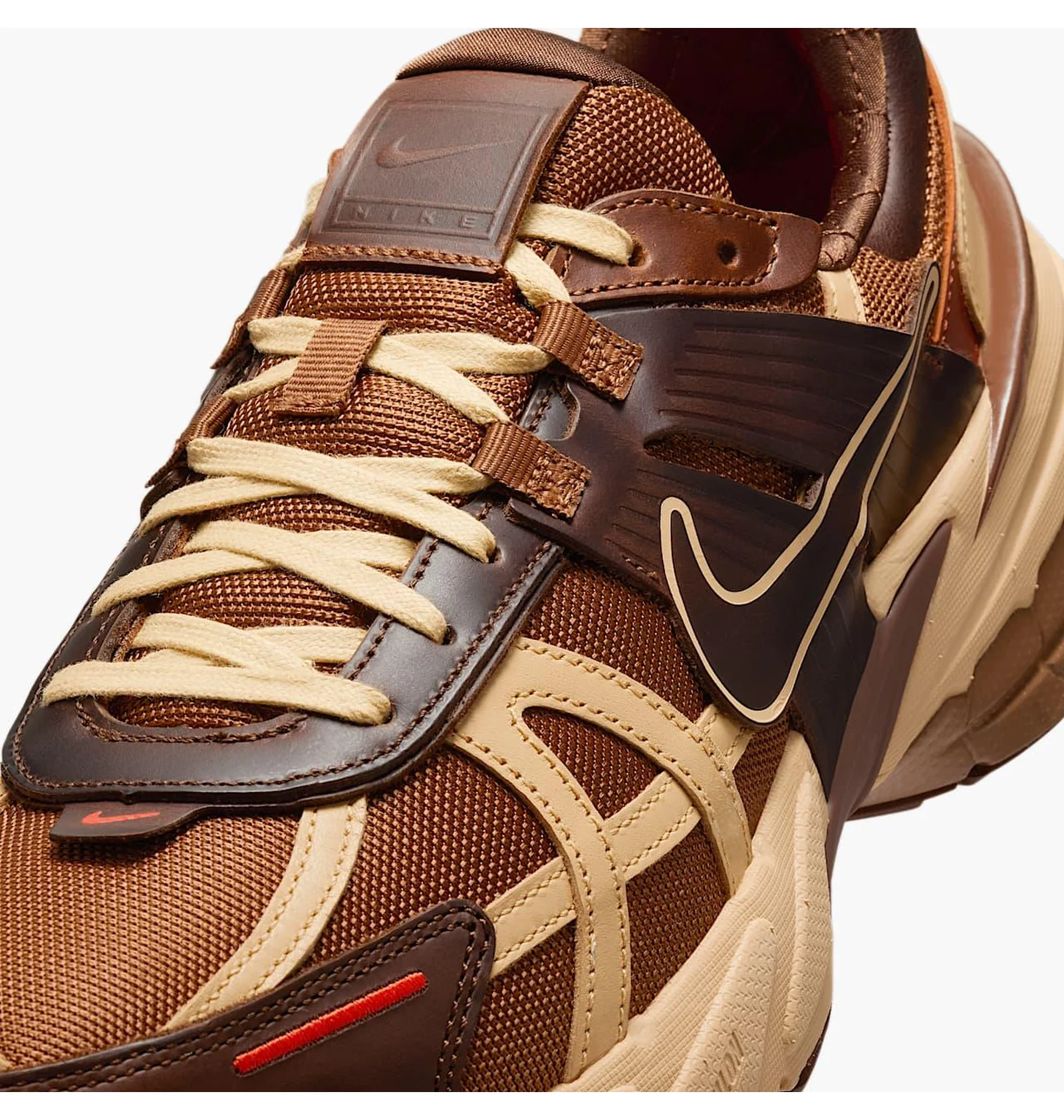 ᐉ Кроссовки мужские Nike V2K Run Brown HQ3445-222 - купить в