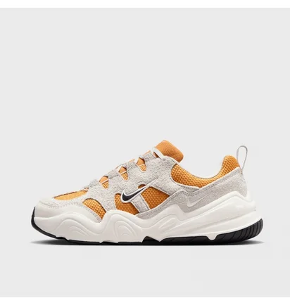 Кросівки жіночі Nike Tech Hera Grey/Orange DR9761-800