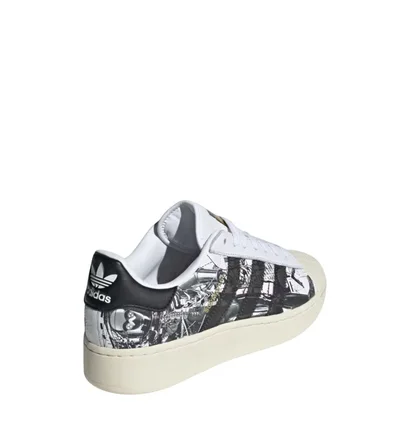 Кроссовки унисекс Adidas Star Wars X Nanzuka X Superstar Xlg Grey IF9249