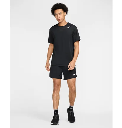 Футболка мужская Nike Aeroswift Black HJ3377-010