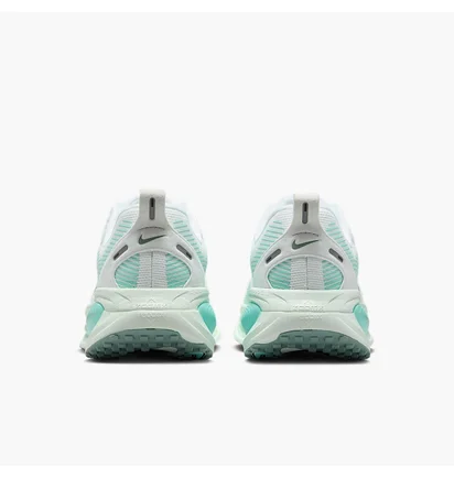 Кроссовки женские Nike Air Zoom Vomero 18 White/Turquoise HM6804-106