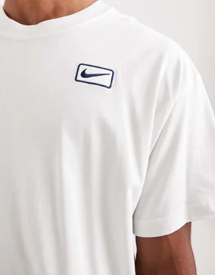 Футболка мужская Nike Street Graphic White IQ2767-121