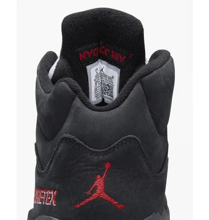 Кроссовки женские Air Jordan Air 5 Retro Gore Tex Off Noir Black Dr0092-001