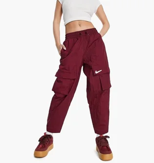 Штани жіночі Nike Sportswear Swoosh Mid-Rise Woven Trousers Violet DR5622-638