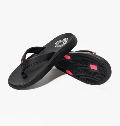 Тапочки женские Nike Bella Kai Thong Black AO3622-001