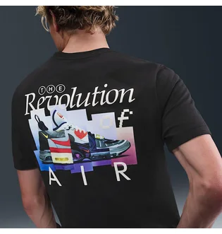 Футболка мужская Nike Sportswear T-Shirt Black IH5067-010
