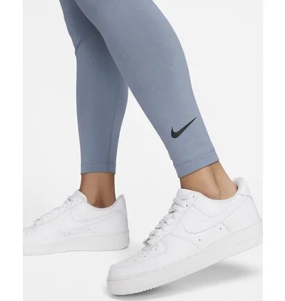 Легінси жіночі Nike Sportswear Club High-Waisted Leggings Light Blue Dm4651-493
