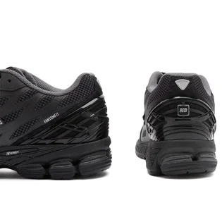Кросівки чоловічі New Balance 1906 Grey/Black U1906WGS