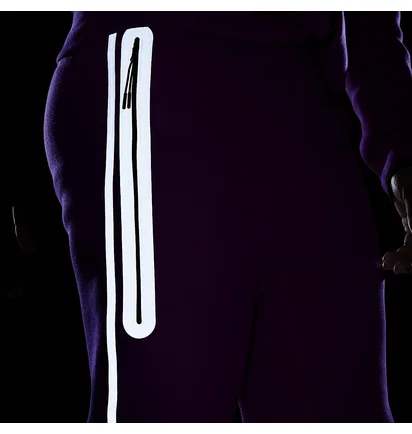 Штаны мужские Nike Sportswear Tech Fleece Violet FZ0762-505