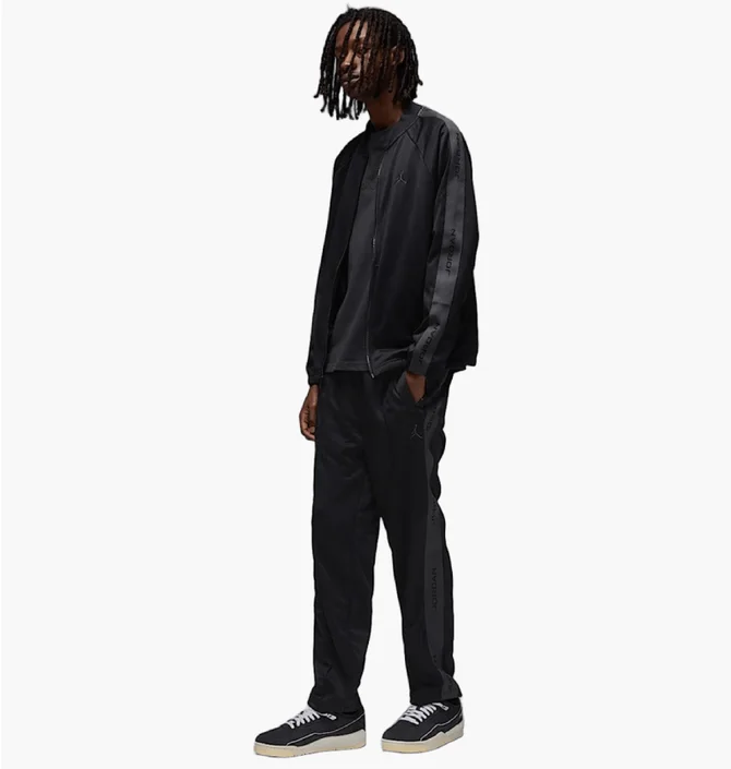 Спортивний костюм чоловічий Air Jordan Essentials Black HF9339-010__HF9341-010