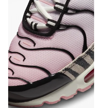 Кроссовки женские Nike Air Max Plus White Dz4842-600