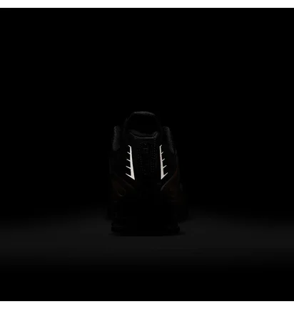 Кросівки унісекс Nike Shox R4 Brown AR3565-007