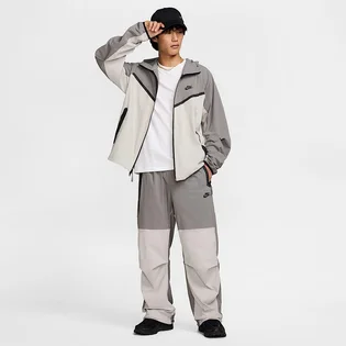 Штаны мужские Nike Tech Woven Grey HM7158-014