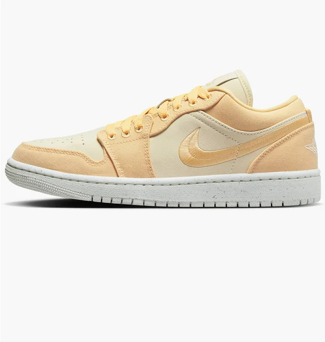 Кроссовки женские Air Jordan Air 1 Low Se Shoes Beige/Yellow DV0426-200