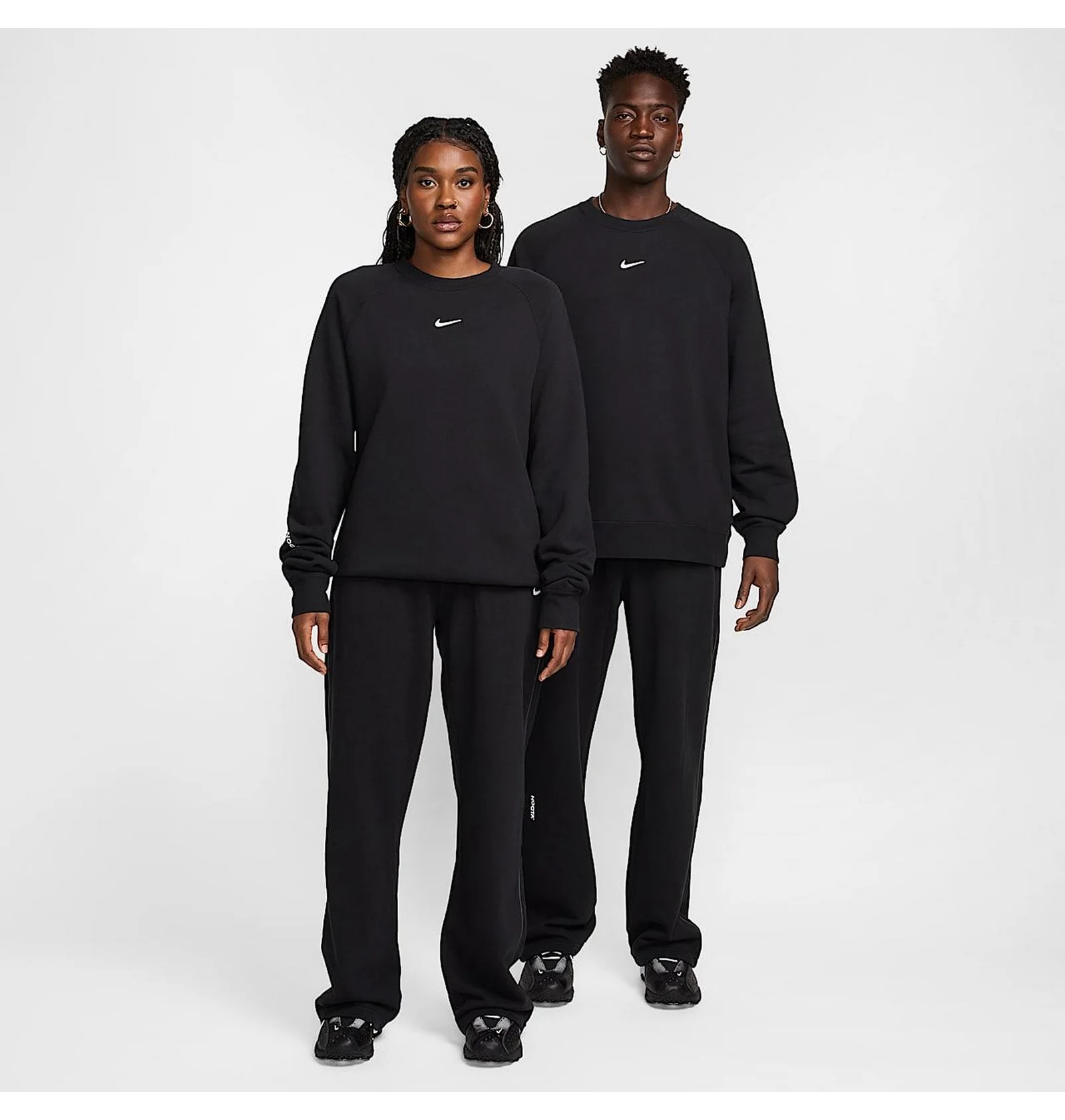 ᐉ Худи унисекс Nike Nocta Fleece Cs Crew Black FN8160-010