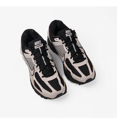 Кроссовки унисекс Nike Zoom Vomero 5 Beige FJ4151-008