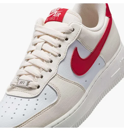 Кросівки жіночі Nike Air Force 1 07 Next Nature Beige/White DC9486-109