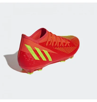 Бутсы унисекс Adidas Predator Edge.3 L Red Gw1005