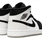 Кросівки чоловічі Air Jordan 1 Mid Se White/Black DH6933-100