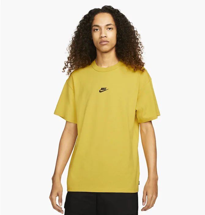 Футболка чоловіча Nike M Nsw Prem Essntl Sust Tee Yellow Do7392-709