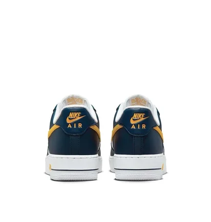 Кросівки чоловічі Nike Air Force 1 07 Black/White FJ4209-400