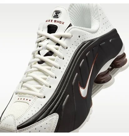 Кроссовки женские Nike Shox R4 Sail Fauna Brown White/Black AR3565-104