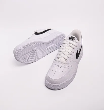 Кроссовки мужские Nike Air Force 1 07 White CT2302-100