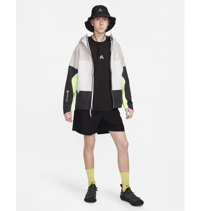 Лонгслів чоловічий Nike Acg Lungs Long-Sleeve T-Shirt Black DR7753-011