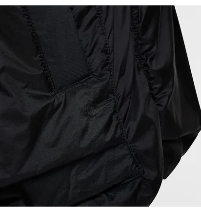 Жилетка мужская Nike Tech Woven Vest Black HM4262-010