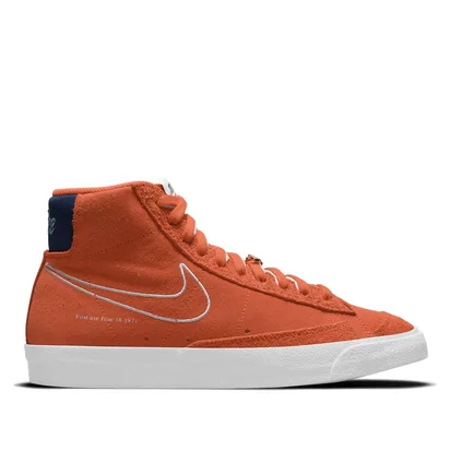 Кроссовки мужские Nike Blazer Mid 77 Orange DC3433-800