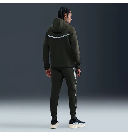 Штаны мужские Nike Tech Flc Jggr Reflec Olive IM6540-355