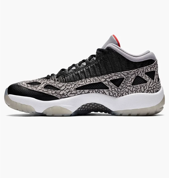 Кроссовки мужские Air Jordan 11 Retro Low Ie Black Cement Black 919712-006