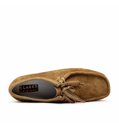 Ботинки унисекс Clarks Wallabee Hairy Suede Brown 26168852