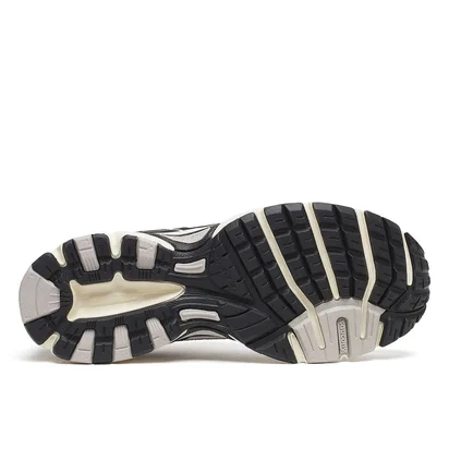 Кроссовки унисекс Saucony Ride Millennium Suede White/Black S70856-4